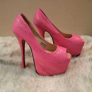 Pink/Gold Reptile Square Platform PeepToe Pumps
